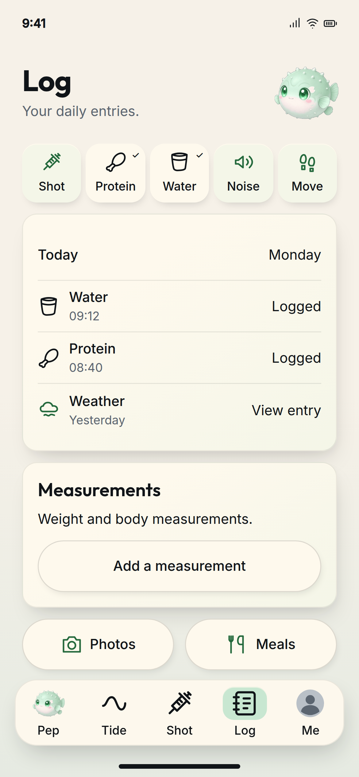 Log screen with entries, measurements, photos and meals